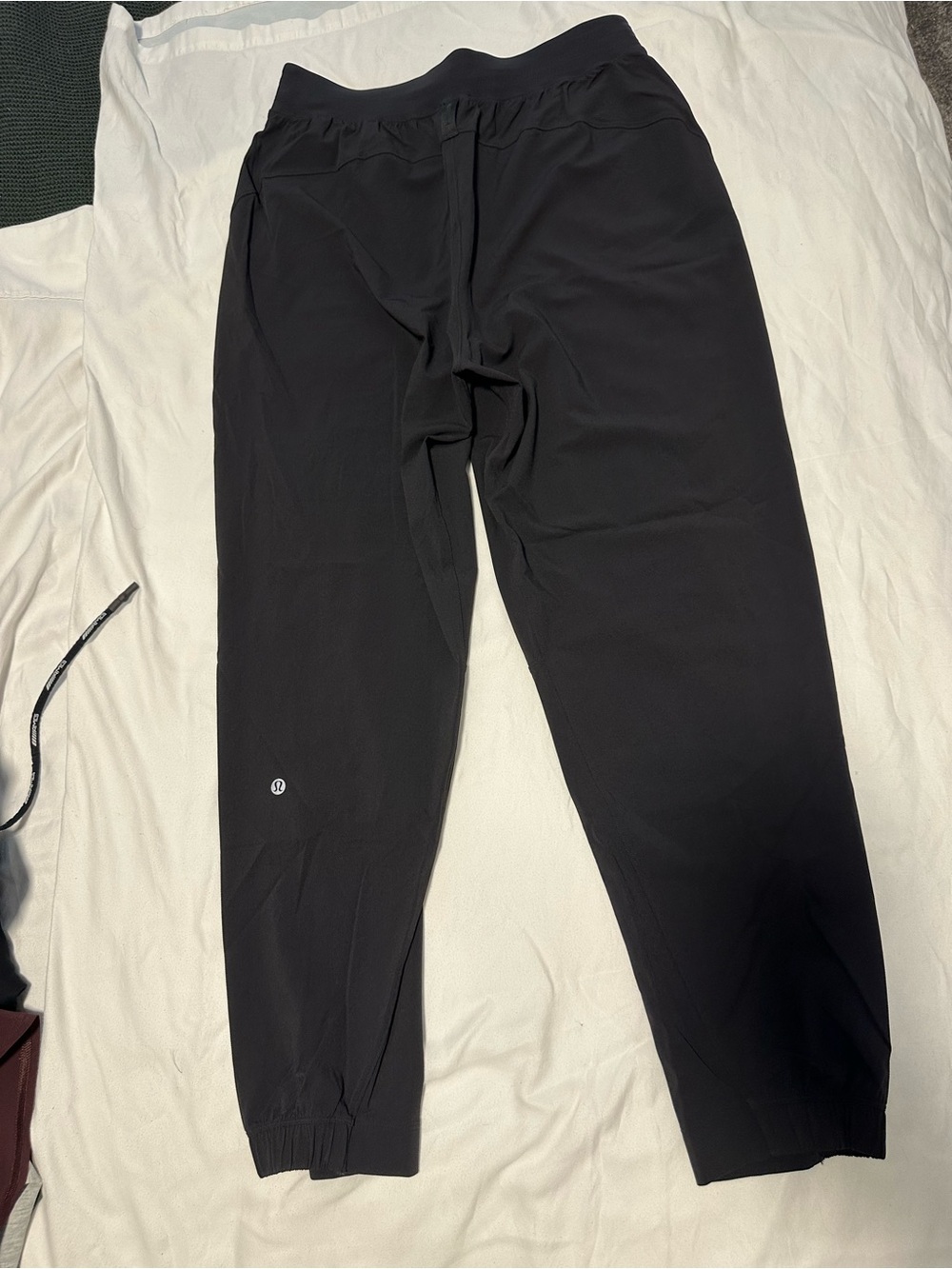 Lululemon License to Train Joggers - Picture 8 of 10
